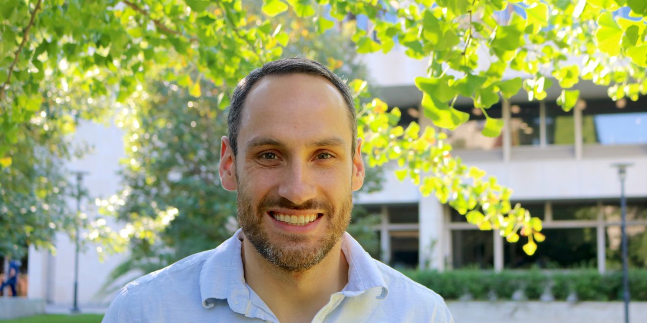 The Future of Energy Storage: Bringing Batteries to the Molecular Scale