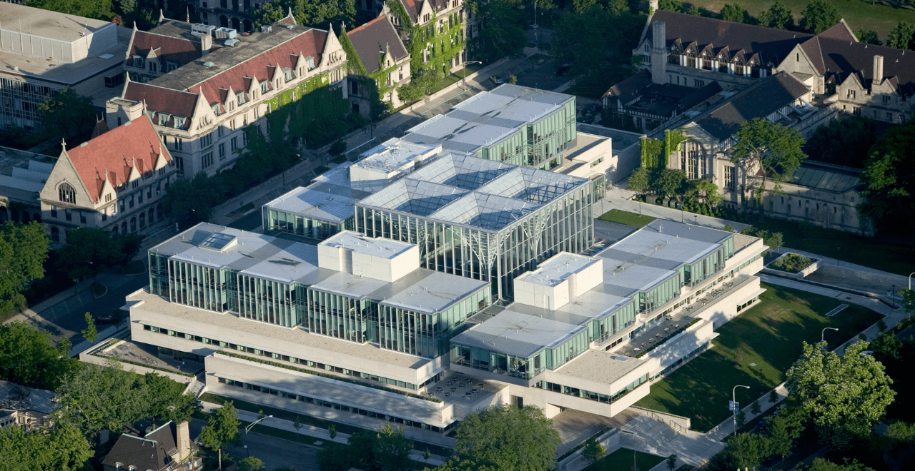 Chicago Booth and Polsky Center Expand Energy Transition Offerings with $12.5M Gift from Michael and Tanya Polsky